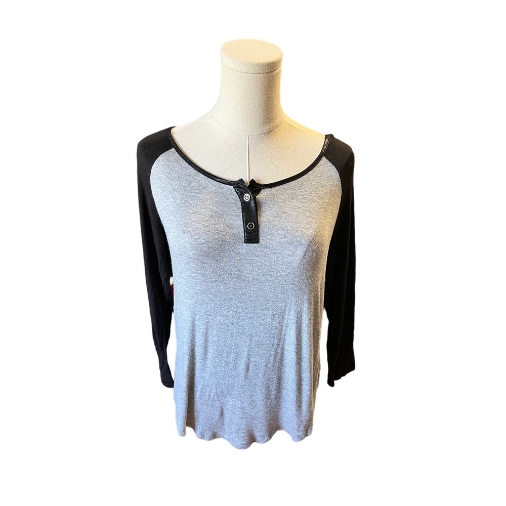 H.I.P. Happening in the Present Top Raglan 3/4 Sleeve Round Neck Button Henley
